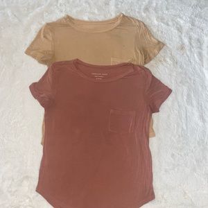 2 American Eagle Tshirts